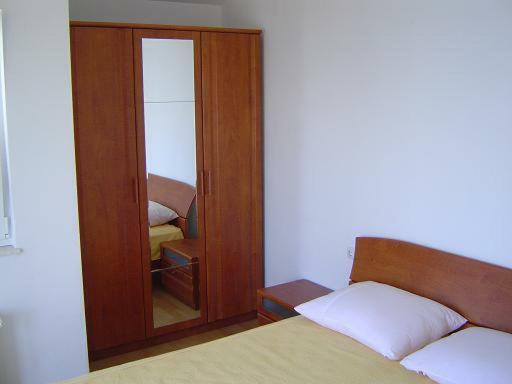 Lovric * Primošten
